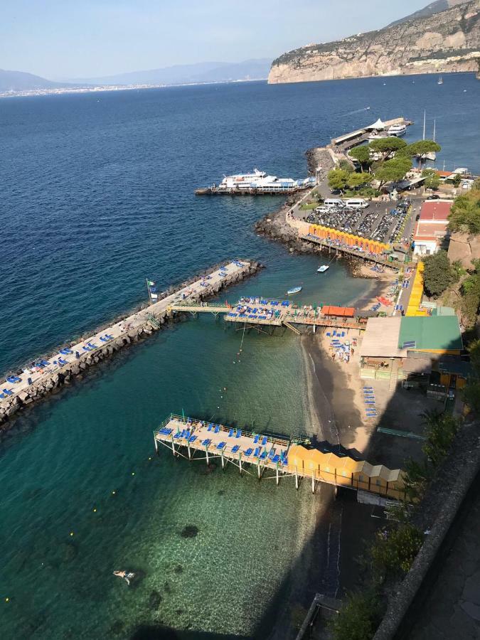 Terrazza Felicienne Apartamento Sorrento Exterior foto